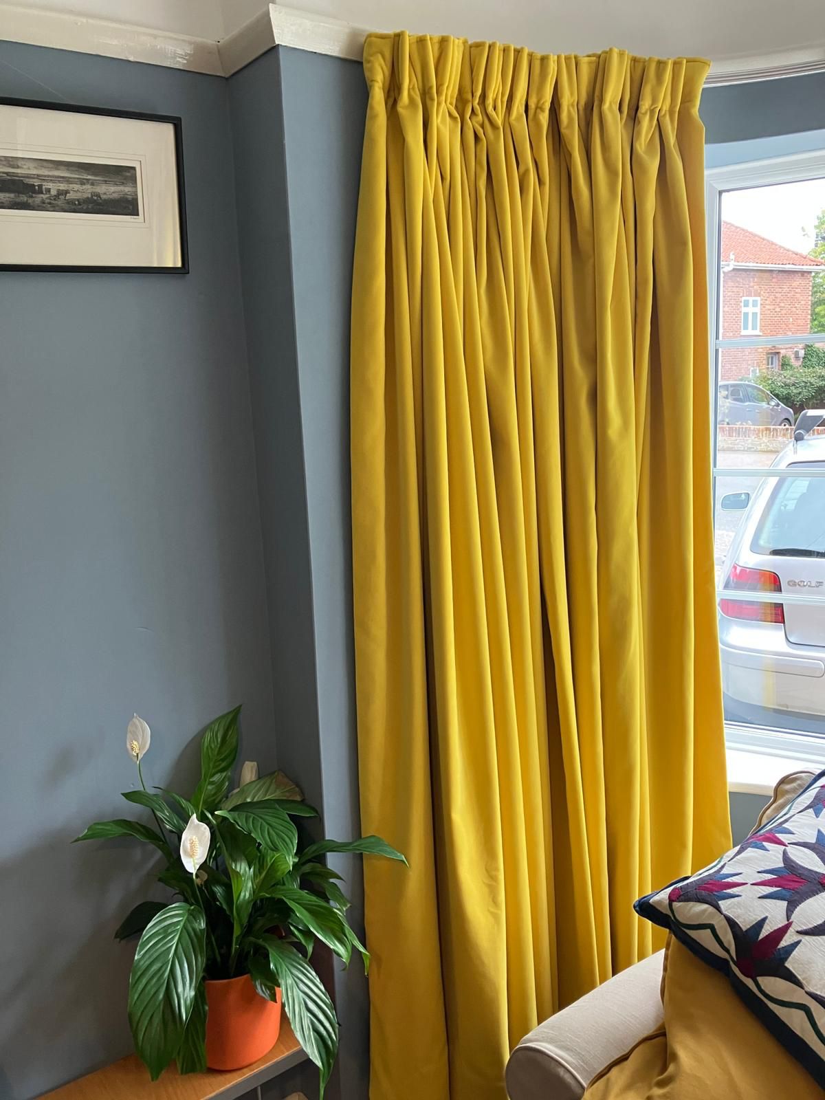 Made to measure curtains